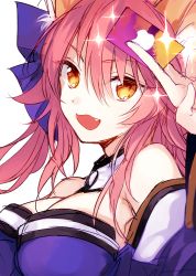 Rule 34 | 10s, 1girl, :d, animal ears, bow, breasts, cleavage, detached sleeves, fang, fate/extra, fate/grand order, fate (series), fox ears, gift card, hair bow, open mouth, pink hair, smile, solo, sparkle, tamamo no mae (fate/extra), upper body, wowishi, yellow eyes