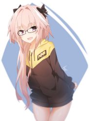 Rule 34 | 1boy, astolfo (fate), bespectacled, bottomless, bow, esports, fang, fate/apocrypha, fate/grand order, fate (series), glasses, hair bow, highres, hood, hoodie, long hair, male focus, open mouth, pink hair, purple eyes, skin fang, smile, solo, tilt-shift (azalanz), trap