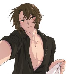 Rule 34 | 1boy, black shirt, brown eyes, brown hair, closed mouth, collarbone, commentary request, hair between eyes, highres, hotaru iori, ichimi renge, koizumi itsuki, looking at viewer, male focus, outstretched arm, pectorals, reaching, reaching towards viewer, second-party source, shirt, short hair, simple background, smile, solo, suzumiya haruhi no yuuutsu, toned, toned male, upper body, white background