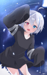 Rule 34 | 1girl, :d, absurdres, ahoge, arm strap, arm up, black cloak, blue background, blue eyes, blue hair, bright pupils, chain, cloak, commentary, fang, hair between eyes, heterochromia, highres, hood, hood down, hooded cloak, indie virtual youtuber, jaal art, looking at viewer, mismatched pupils, multicolored hair, nebula, night, night sky, nisha (vtuber), open mouth, red eyes, shooting star, short hair, signature, sky, sleeves past fingers, sleeves past wrists, smile, solo, spanish commentary, star-shaped pupils, star (sky), star (symbol), starry sky, streaked hair, symbol-shaped pupils, virtual youtuber, white hair, white pupils
