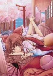 Rule 34 | 1girl, absurdres, alternate costume, artist name, barefoot, bottle, bow, brown hair, cherry blossoms, day, english text, feet, feet up, female focus, hair bow, hakurei reimu, hand fan, head rest, highres, japanese clothes, kimono, legs up, looking at viewer, lying, on stomach, outdoors, path, red theme, rimu (kingyo origin), road, scan, sliding doors, smile, solo, spilling, the pose, torii, touhou, tree, veranda
