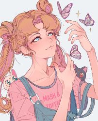 Rule 34 | 1girl, artemis (sailor moon), bishoujo senshi sailor moon, blonde hair, blue eyes, blue overalls, bug, butterfly, clothes writing, crescent, crescent facial mark, elliemaplefox, facial mark, hands up, highres, insect, long hair, luna (sailor moon), overalls, parted bangs, pink shirt, print shirt, shirt, short sleeves, simple background, smile, sparkle, tsukino usagi, twintails, upper body, white background