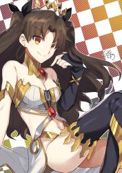 Rule 34 | 1girl, bare shoulders, black bow, black thighhighs, bow, breasts, brown hair, checkered background, cleavage, closed mouth, crown, fate/grand order, fate (series), gem, hair bow, highres, ishtar (fate), long hair, looking at viewer, medium breasts, navel, nikame, parted bangs, single sleeve, sitting, smile, solo, thighhighs, thighs, tohsaka rin, tsurime, yellow eyes