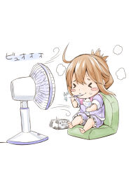 Rule 34 | &gt; &lt;, blush stickers, brown hair, chair, chibi, eating, electric fan, folded ponytail, food, fujishima shinnosuke, ice cream, ice cream cup, inazuma (kancolle), kantai collection, short hair, spoon, towel, towel around neck, white background, wind
