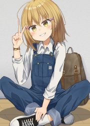 Rule 34 | 1girl, absurdres, blonde hair, denim, grey background, hair between eyes, hair ornament, hairclip, highres, kuricona, looking at viewer, open mouth, original, overalls, shirt, short hair, simple background, sitting, smile, solo, victory pose, yellow eyes
