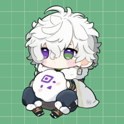 1boy black_sandals black_socks blue_pants blush_stickers chibi cloak closed_mouth commentary earrings full_body fur_trim green_background green_eyes grey_hair grid_background hair_between_eyes heterochromia highres jewelry male_focus murakumo_kagetsu nijisanji nozo_(hitomiz) pants puffy_pants purple_eyes sandals sitting socks solo virtual_youtuber white_cloak zouri