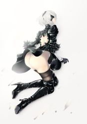 Rule 34 | back cutout, bad id, bad pixiv id, black dress, black footwear, black gloves, black hairband, blindfold, boots, clothing cutout, covered eyes, dress, feather-trimmed sleeves, gloves, hairband, highres, juliet sleeves, leotard, long sleeves, nier (series), nier:automata, pink lips, puffy sleeves, ribbed dress, rui maru, silver hair, solo, thigh boots, thighhighs, thighhighs under boots, vambraces, white leotard, 2b (nier:automata)