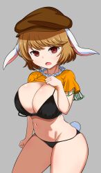 1girl absurdres animal_ears bikini black_bikini blonde_hair breasts brown_hat cabbie_hat cleavage commentary cowboy_shot grey_background hat highres huge_breasts looking_at_viewer open_mouth rabbit_ears rabbit_girl rabbit_tail red_eyes ringo_(touhou) short_hair short_sleeves simple_background solo swimsuit tail touhou zawapirori