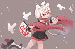 Rule 34 | 1girl, animal ears, azur lane, brown eyes, closed mouth, detached sleeves, fang, fang out, folding fan, grey background, hand fan, holding, japanese clothes, long sleeves, looking at viewer, paper airplane, platform footwear, pleated skirt, red skirt, sandals, short hair, shouhou (azur lane), simple background, skirt, smile, socks, solo, standing, standing on one leg, sumiyao (amam), topknot, white hair, white socks, wide sleeves