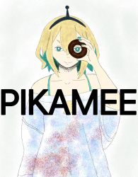 Rule 34 | 1girl, amano pikamee, bare shoulders, black hairband, blonde hair, blue shirt, character name, closed mouth, collarbone, commentary request, donut hole (vocaloid), food, garetto, green eyes, green hair, green nails, grey background, hair between eyes, hairband, highres, holding, holding food, multicolored hair, nail polish, off-shoulder shirt, off shoulder, shirt, short sleeves, simple background, smile, solo, two-tone hair, upper body, v-shaped eyebrows, virtual youtuber, vocaloid, voms