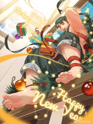 Rule 34 | 1boy, absurdres, bara, barefoot, english text, facial hair, feet, foot focus, foreshortening, from below, gift, goatee, green overalls, highres, huge eyebrows, large pectorals, looking at viewer, male focus, merry christmas, muscular, muscular male, naked overalls, oc (kn), original, overalls, pectorals, short hair, sidepec, solo, thick leg hair, weibo logo, wutang