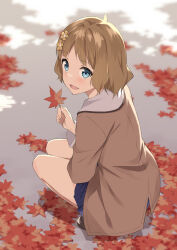 Rule 34 | 1girl, ahoge, autumn leaves, blue eyes, blue skirt, brown footwear, brown hair, brown jacket, commentary, day, flower, hair flower, hair ornament, hand up, highres, holding, holding leaf, idolmaster, idolmaster million live!, jacket, leaf, long sleeves, looking at viewer, medium hair, mikaze takashi, open mouth, outdoors, pleated skirt, sidelocks, skirt, smile, solo, squatting, suou momoko, wavy hair