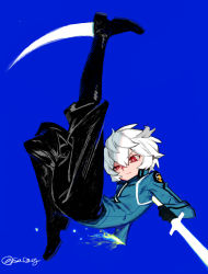 Rule 34 | 1boy, amputee, black footwear, black gloves, black pants, blade, blue background, blue jacket, boots, foot up, full body, gloves, glowing, holding, holding sword, holding weapon, jacket, kicking, knee boots, kuga yuuma, leg up, long sleeves, looking away, male focus, midair, pants, pants tucked in, red eyes, reverse grip, sacog, simple background, solo, sword, uneven eyes, uniform, weapon, white hair, world trigger