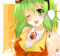 Rule 34 | 1girl, blush, goggles, green eyes, green hair, gumi, headset, lowres, matching hair/eyes, mutsu (kitakaze berry), one eye closed, solo, vocaloid, wink