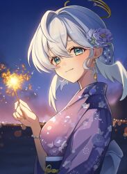 1girl absurdres alternate_costume alternate_hairstyle aqua_eyes blue_hair bracelet closed_mouth facial_mark flower hair_between_eyes hair_flower hair_ornament head_wings highres holding holding_fireworks honkai:_star_rail honkai_(series) japanese_clothes jewelry kimono long_sleeves outdoors purple_flower purple_kimono robin_(honkai:_star_rail) smile upper_body wings youwon0417 yukata