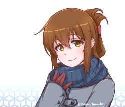 Rule 34 | 1girl, alternate costume, artist name, blue scarf, brown eyes, brown hair, coat, commentary, disco brando, folded ponytail, gloves, hair between eyes, head tilt, highres, inazuma (kancolle), kantai collection, looking at viewer, red gloves, scarf, simple background, sleeves past wrists, smile, solo, twitter username, white background, winter clothes, winter coat