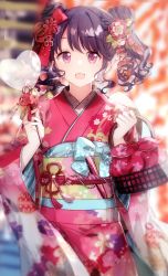 Rule 34 | 1girl, :d, absurdres, bag, blurry, blurry background, blush, bow, double bun, fangs, fukumaru koito, hair bow, hair bun, hair ornament, handbag, highres, idolmaster, idolmaster shiny colors, japanese clothes, kimono, looking at viewer, migolu, open mouth, pink eyes, purple hair, red bow, red kimono, short twintails, sidelocks, smile, solo, standing, twintails