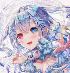 Rule 34 | 1girl, bird, blue eyes, breasts, chain, cleavage, clover, cross, cuffs, four-leaf clover, gem, hair ornament, hands up, heterochromia, highres, jewelry, lens flare, open mouth, original, pearl (gemstone), red eyes, samo cha, smile, solo, twintails, white bird