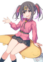 Rule 34 | 1girl, :d, azuma chitose, bare legs, belt, black hair, black skirt, black socks, bolo tie, commentary, eyes visible through hair, hair between eyes, hair ornament, hair ribbon, hairclip, hand up, highres, long sleeves, looking at viewer, medium hair, multicolored hair, onii-chan wa oshimai!, open mouth, oyama mihari, purple hair, red eyes, red ribbon, red shirt, ribbon, shirt, simple background, skirt, smile, socks, solo, tetesudeesu, translated, twintails, two-tone hair, white background, wing collar