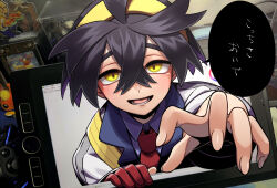 Rule 34 | 1boy, :d, ahoge, black hair, blush, collared shirt, commentary request, creatures (company), crossed bangs, game freak, gloves, hair between eyes, hairband, jacket, kieran (pokemon), kyouka. (kyouka), male focus, necktie, nintendo, open mouth, outstretched hand, partially fingerless gloves, photo background, pokemon, pokemon sv, red necktie, shirt, short hair, single glove, smile, translation request, white jacket, yellow eyes, yellow hairband
