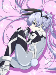 Rule 34 | 1girl, ass, blue eyes, blush, bodysuit, fake tail, fortified suit, grey bodysuit, hair behind ear, highres, kamon rider, long hair, looking at viewer, lying, muv-luv, muv-luv alternative, muv-luv alternative (anime), on side, pink background, rabbit tail, silver hair, smile, snowflakes, solo, tail, twintails, yashiro kasumi