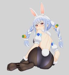 Rule 34 | 1girl, animal ears, annoyed, ass, bare shoulders, blue hair, blush, braid, breasts, carrot, feet, from behind, gloves, hair ornament, highres, hololive, leotard, long hair, looking at viewer, looking back, multicolored hair, pantyhose, playboy bunny, pm square, rabbit ears, rabbit tail, red eyes, shiny clothes, shiny skin, sideboob, sitting, soles, solo, toes, twin braids, usada pekora, very long hair, virtual youtuber, white hair, yokozuwari