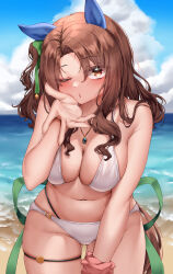 Rule 34 | 1girl, alternate costume, animal ears, beach, blowing kiss, breasts, brown hair, cleavage, cloud, collarbone, commentary request, highres, horse ears, horse girl, horse tail, jewelry, king halo (umamusume), medium breasts, necklace, ocean, one eye closed, sky, swimsuit, tabunshake, tail, umamusume