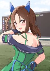 Rule 34 | 1girl, :d, absurdres, animal ears, brown hair, chukyo racecourse, dress, ear covers, from behind, funamori, green dress, hand on own hip, highres, horse ears, horse girl, horse racing track, king halo (umamusume), long hair, looking at viewer, looking back, off-shoulder dress, off shoulder, open mouth, smile, solo, umamusume, upper body