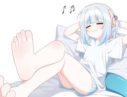 1girl absurdres alternate_costume arms_behind_head barefoot blue_hair blush closed_eyes commentary crossed_legs feet foot_focus gawr_gura headphones highres hololive hololive_english long_hair multicolored_hair musical_note relaxing shark_girl simple_background soles solo symbol-only_commentary tail toes two-tone_hair ugaaaa1 virtual_youtuber white_hair