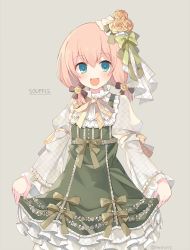 Rule 34 | 1girl, aqua eyes, bow, brown bow, character name, dress, flower, gothic wa mahou otome, green bow, green dress, looking at viewer, open mouth, pink hair, rento (rukeai), rose, short hair, smile, solo, souffle (gothic wa mahou otome)