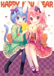 Rule 34 | 2017, 2girls, :3, :d, animal, animal ears, bird, bird on hand, black footwear, black legwear, blue eyes, blue hair, blush, boots, cat ears, cat tail, checkered background, chick, chicken, chinese zodiac, dated, fang, frilled kimono, frills, green kimono, hair between eyes, hair ribbon, happy new year, heart, highres, holding, holding animal, japanese clothes, kimono, kimono skirt, long hair, looking at another, multiple girls, new year, onka, open mouth, original, pantyhose, pink eyes, pink hair, purple ribbon, rabbit ears, red footwear, red kimono, ribbon, rooster, sakura (mani), shoes, short hair, signature, sitting, smile, sparkle, tail, twitter username, usashiro mani, wavy hair, white background, white legwear, year of the rooster