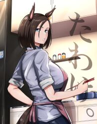 Rule 34 | 1girl, air groove (umamusume), animal ears, apron, back, bento, blue eyes, breasts, brown hair, chopsticks, eyeliner, highres, holding, holding chopsticks, horse ears, horse girl, horse tail, large breasts, looking at viewer, makeup, megao 3rd, open mouth, refrigerator, short hair, solo, tail, umamusume