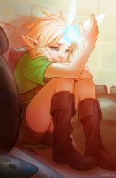Rule 34 | 1boy, against wall, allexis kristedja, blonde hair, blue eyes, boots, fairy, fairy wings, glowing, highres, knees up, link, navi, nintendo, pointy ears, shorts, sitting, sword, the legend of zelda, the legend of zelda: ocarina of time, weapon, wings, young link