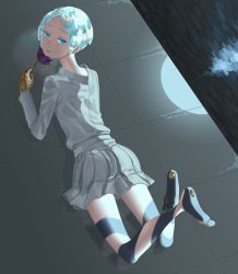 Rule 34 | 1other, absurdres, alternate costume, androgynous, aqua eyes, aqua hair, barefoot, blue eyes, blue hair, colored eyelashes, crystal hair, flower, golden arms, highres, houseki no kuni, looking at viewer, lying, on stomach, phosphophyllite, short hair, sleepwear, smile, solo, spoilers