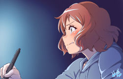 Rule 34 | 2018, blue background, blush, brown eyes, brown hair, clenched teeth, commentary request, crying, crying with eyes open, dated, from side, gradient background, hibike! euphonium, holding, hood, hood down, hoodie, hori shin, oumae kumiko, parted lips, purple background, short hair, signature, simple background, tears, teeth, upper body, v-shaped eyebrows