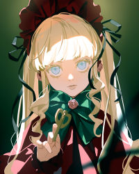 Rule 34 | 1girl, absurdres, blonde hair, blue eyes, bonnet, bow, bowtie, capelet, chinese commentary, colored eyelashes, dress, fan mu zhang, flower, flower ornament, frilled sleeves, frills, gothic lolita, green background, green bow, green bowtie, highres, holding, holding key, key, lolita fashion, long hair, long sleeves, looking at viewer, pink flower, pink rose, red capelet, red dress, rose, rozen maiden, shinku, solo, twintails, upper body