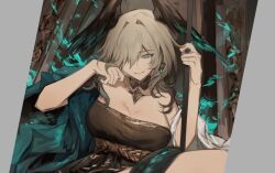 Rule 34 | 1girl, aqua eyes, arknights, breasts, cleavage, dress, feathered wings, grey hair, ho&#039;olheyak (arknights), ho&#039;olheyak (carriage of the winds of time) (arknights), large breasts, looking at viewer, potettoe, smirk, solo, wings