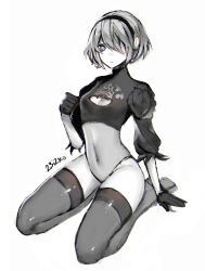 Rule 34 | 1girl, 23i2ko, absurdres, black gloves, black hair, black thighhighs, blue eyes, cleavage cutout, closed mouth, clothing cutout, covered navel, gloves, grey hair, hair over one eye, hairband, highres, leotard, nier (series), nier:automata, short hair, signature, simple background, sitting, solo, thighhighs, white bag, white leotard, 2b (nier:automata)