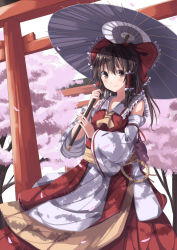 Rule 34 | 1girl, adapted costume, ascot, bare shoulders, bow, brown eyes, brown hair, cherry blossoms, detached sleeves, female focus, gurasion (gurasion), hair bow, hair tubes, hakurei reimu, highres, holding, japanese clothes, long hair, miko, oil-paper umbrella, petals, shirt, sleeveless, sleeveless shirt, smile, solo, torii, touhou, tree, umbrella
