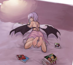 Rule 34 | 1girl, back, barefoot, bat wings, bed, book, feet, female focus, highres, kuro suto sukii, light purple hair, looking back, lying, on stomach, open book, pillow, reading, red eyes, remilia scarlet, short hair, soles, solo, toes, touhou, wings, wriggle nightbug