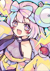 Rule 34 | 1girl, bare shoulders, blonde hair, blue background, blue bow, blue hair, blush, bow, breasts, buttons, collarbone, creatures (company), cross, game freak, hair between eyes, hair bow, hands up, heart, heart in eye, highres, holding, holding poke ball, iono (pokemon), jacket, kyouda suzuka, lightning bolt-shaped pupils, long hair, long sleeves, looking at viewer, medium breasts, multicolored background, multicolored bow, multicolored eyes, multicolored hair, nintendo, open mouth, pink bow, pink eyes, pink hair, poke ball, pokemon, pokemon sv, purple background, purple eyes, purple skirt, sharp teeth, skirt, smile, solo, standing, star (symbol), symbol-shaped pupils, symbol in eye, teeth, tongue, two-tone bow, v-shaped eyebrows, wide sleeves, yellow jacket