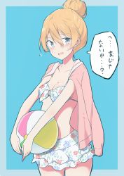 Rule 34 | 10s, 1girl, absurdres, alternate hairstyle, ball, beachball, bikini, bikini skirt, blonde hair, blue background, blue eyes, blush, breasts, cbgb, cleavage, commentary request, cowboy shot, floral print, flying sweatdrops, front-tie bikini top, front-tie top, frown, girls und panzer, hair bun, hair up, highres, holding, jacket, jacket on shoulders, looking at viewer, open mouth, oshida (girls und panzer), pink jacket, print bikini, short hair, single hair bun, small breasts, solo, standing, swimsuit, translation request, white bikini