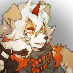 1boy arknights black_shirt chinese_commentary colored_tips commentary_request fangs furry furry_male gloves head_on_hand highres horns hung_(arknights) komainu_boy komainu_ears looking_to_the_side male_focus multicolored_hair open_mouth orange_eyes qian_fang_ren_yan shirt single_horn sleeveless sleeveless_shirt smile upper_body white_gloves