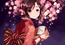Rule 34 | 1girl, black eyes, black hair, bucket, cherry blossoms, flower, japanese clothes, kimono, original, petals, short hair, side ponytail, smile, solo, tan (tangent)