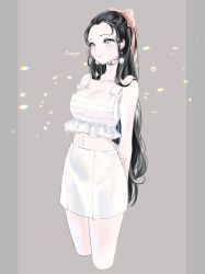 Rule 34 | 1girl, arms behind back, bare arms, black hair, bow, breasts, cleavage, closed mouth, collarbone, crop top, cropped legs, earrings, grey background, grey eyes, hair bow, highres, jewelry, kotosuzu, large breasts, long hair, midriff, miniskirt, navel, original, pink bow, skirt, solo, standing, stomach, very long hair, white skirt