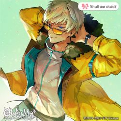 1boy, blue eyes, earrings, fur trim, green background, hands behind head, jacket, jewelry, long sleeves, looking at viewer, mammon (shall we date?: obey me!), mitsdasaw, official art, pants, piercing, shall we date?: obey me!, short hair, smile, solo, sunglasses, tanned skin, watch, white hair, white jacket, white pants, yellow jacket