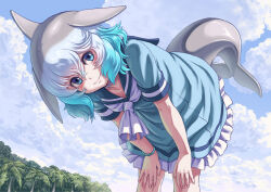 Rule 34 | 1girl, blue eyes, blue hair, bracelet, cetacean tail, closed mouth, collarbone, common bottlenose dolphin (kemono friends), day, dolphin girl, fins, fish tail, hands on own knees, highres, jewelry, kemono friends, kosai takayuki, multicolored hair, outdoors, palm tree, short hair, short sleeves, smile, solo, tail, tree, white hair