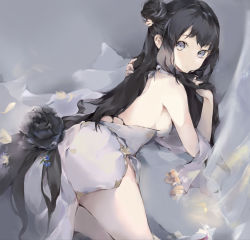 Rule 34 | 1girl, backless dress, backless outfit, bare shoulders, black flower, black hair, black rose, blue flower, breasts, closed mouth, commentary request, dress, flower, grey eyes, hair bun, hanagin, highres, long hair, looking at viewer, looking back, lying, medium breasts, on stomach, original, rose, side bun, sideboob, single hair bun, single side bun, solo, very long hair, white dress