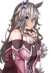 1girl absurdres animal_ears bare_shoulders blue_eyes blush breasts cleavage closed_mouth commentary_request dress grey_hair hair_between_eyes highres horse_ears horse_girl large_breasts long_hair long_sleeves looking_at_viewer multicolored_hair off-shoulder_dress off_shoulder pink_dress po_musubi simple_background solo streaked_hair thick_eyebrows umamusume upper_body white_background white_hair wonder_acute_(umamusume)