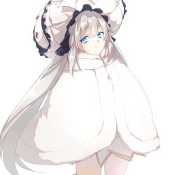 Rule 34 | 1girl, blue eyes, blush, cloak, dress, echo (circa), fate/grand order, fate (series), fur-trimmed cloak, fur trim, large hat, long hair, looking at viewer, marie antoinette (fate), short dress, sidelocks, smile, solo, thighs, twintails, very long hair, white cloak, white dress, white hair